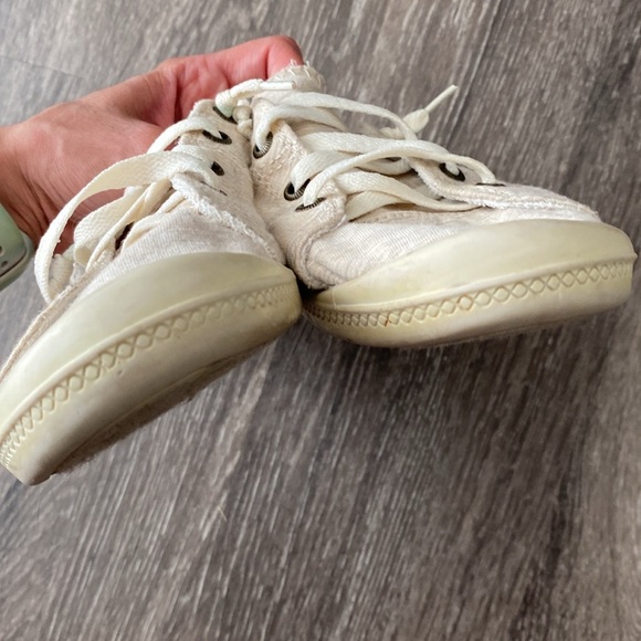 Beige heather flat sneaker shoes - Picture 13 of 17